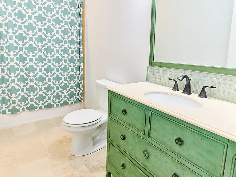 Bathroom #2