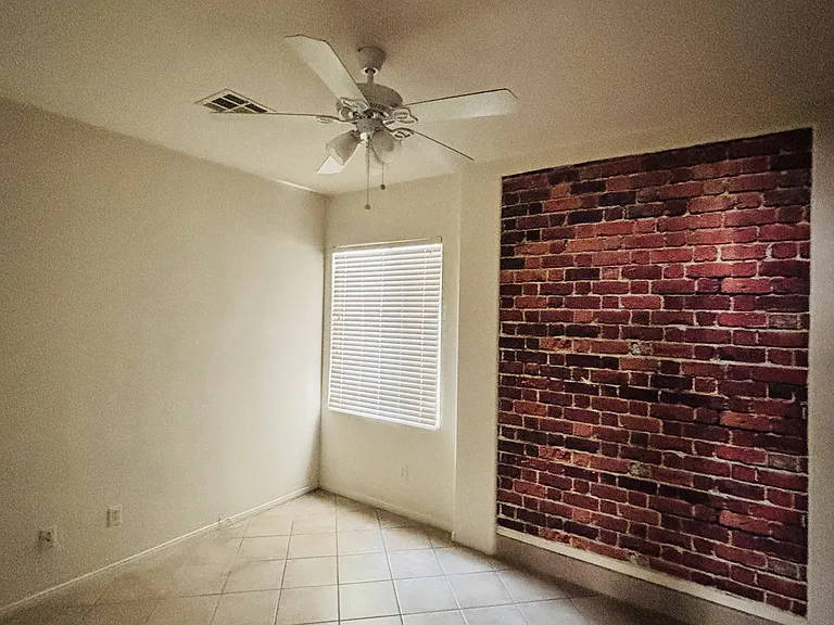 2316 Tedesca Dr — Photo 9