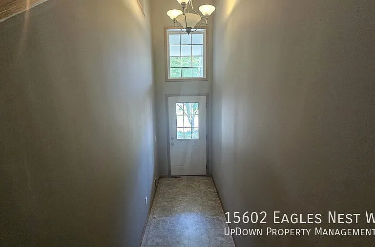 15602 Eagles Nest Way — Photo 16