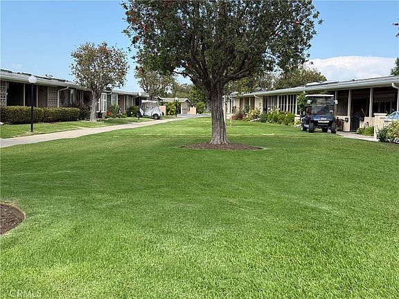 3rd image of 13220 Saint Andrews Dr #M10-253e