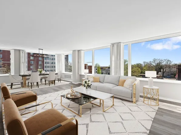 3660 Grand Ave Unit 520, Des Moines, IA 50312