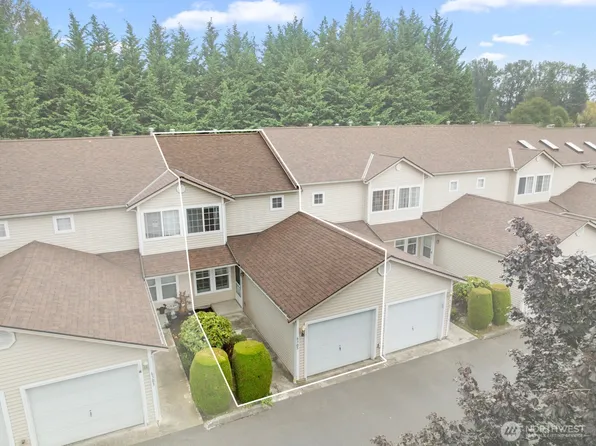 6305 111th Avenue E, Puyallup, WA 98372