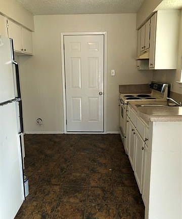 2nd image of 4211 Brookline Ave