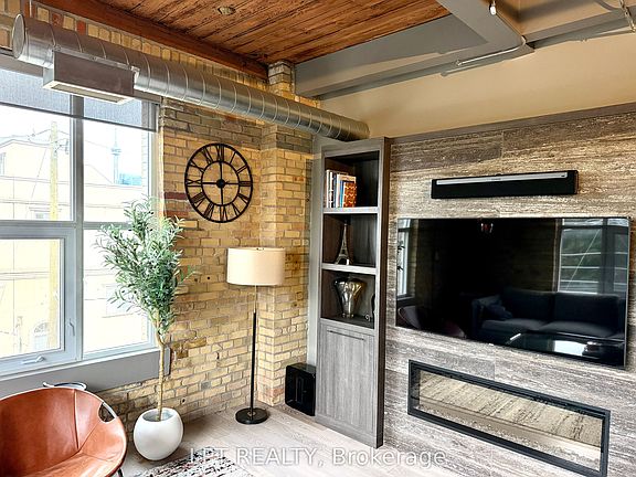 5th image of 955 Queen St W Unit 414
