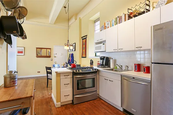 Sold by Corcoran | media 2