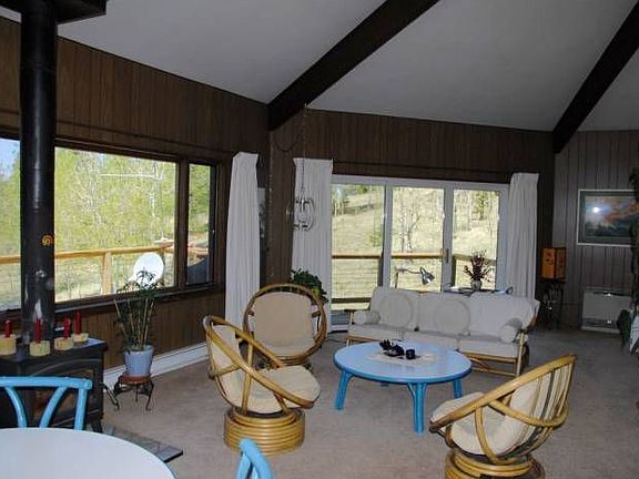 Livikng Room