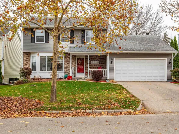13 Stonehedge Court, Madison, WI 53717