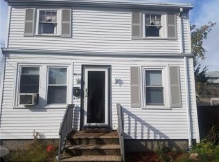 11 Aborn Ave, Warwick, RI 02888