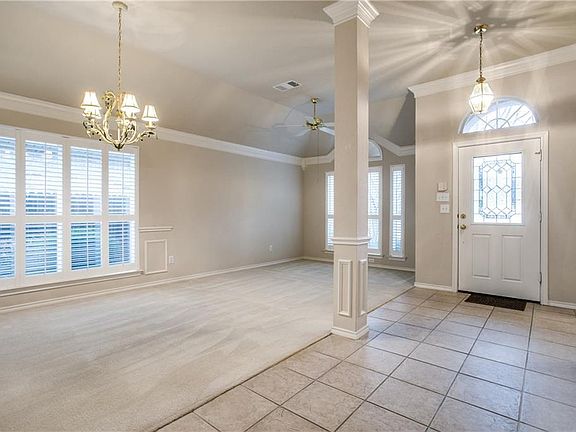 3rd image of 6203 Parkside Dr