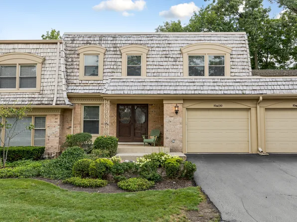 19W019 Avenue Barbizon, Oak Brook, IL 60523