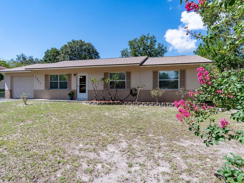 1st image of 2865 NE 42nd Pl