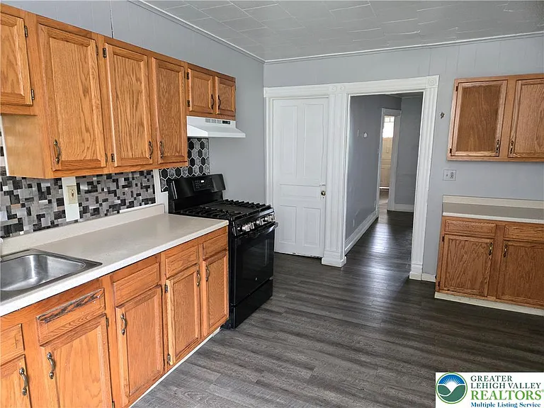 624 Cherokee St — Photo 11