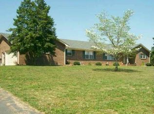 493 Gribble Rd, McMinnville, TN 37110