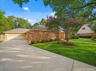 11804 Westmere Dr, Houston, TX 77077