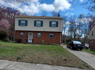 8438 Chippewa Rd, Philadelphia, PA 19128