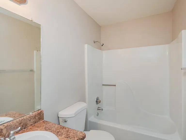 1589 Cherry Hill Ln SW — Photo 13