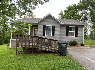 13 Hillcrest Dr, Sparta, TN 38583