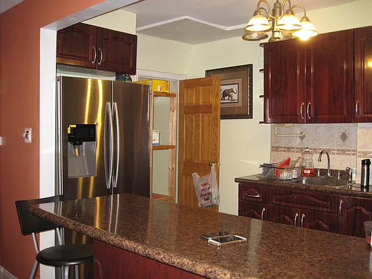 Rented by 18 REALTY | media 19