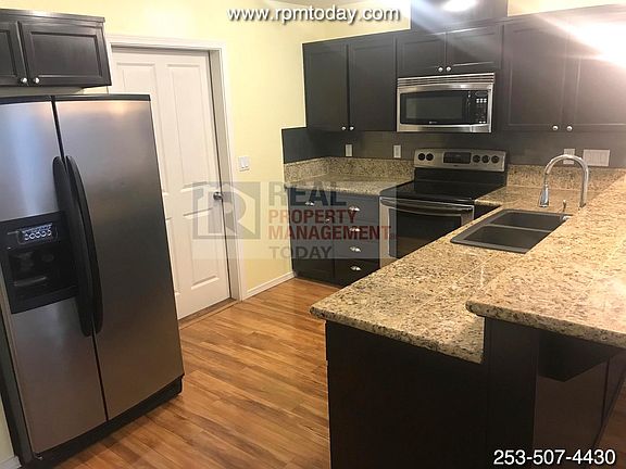 3rd image of 16017 123rd Avenue Ct E