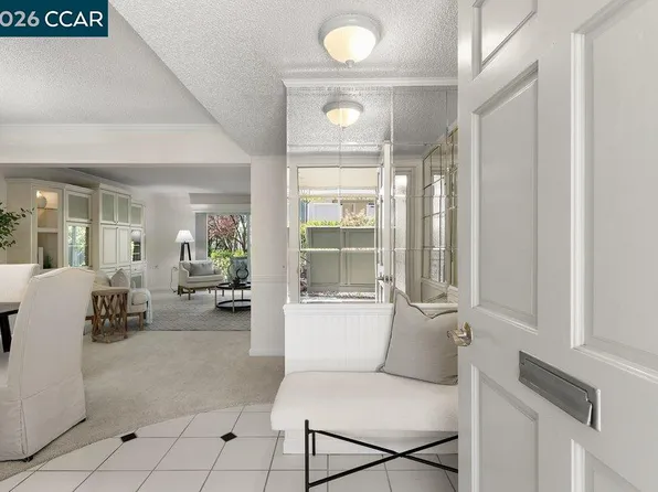 2057 Golden Rain Rd APT 8, Walnut Creek, CA 94595