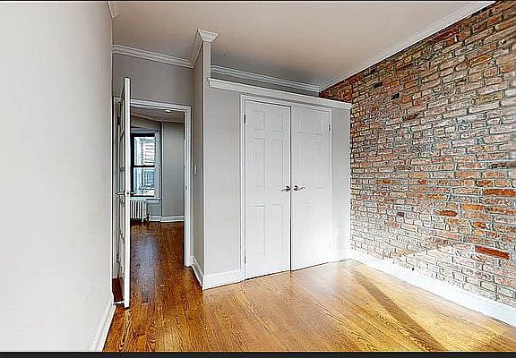 5th image of 410 E 13th St #7