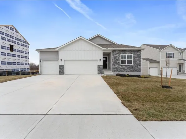 2613 Windmill Dr, Platte City, MO 64079