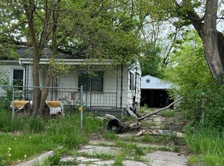 2909 Wisner St, Flint, MI 48504