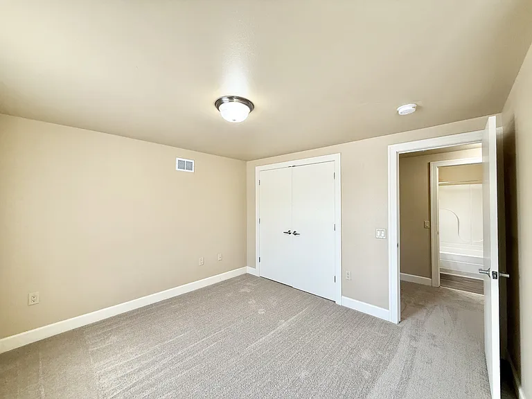 205 Birch Ave #2 — Photo 5