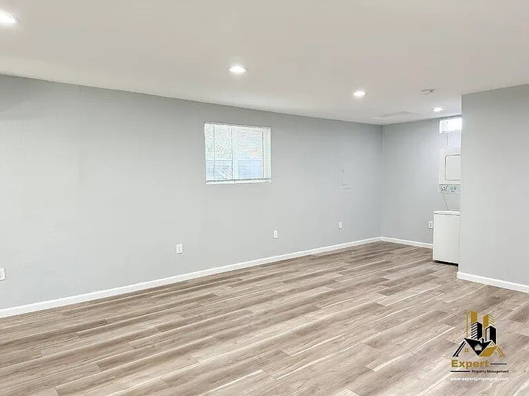 3617 6th Ave — Photo 3