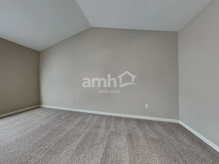 4983 Old Towne Village Cir — Photo 10