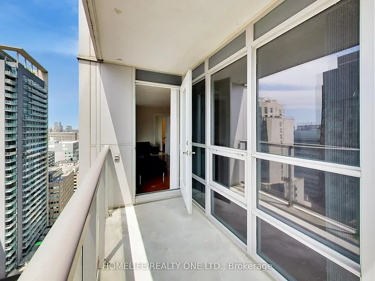 761 Bay St #2709 — Photo 28
