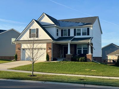 8604 Sawgrass Ln, White Lake, MI, 48386