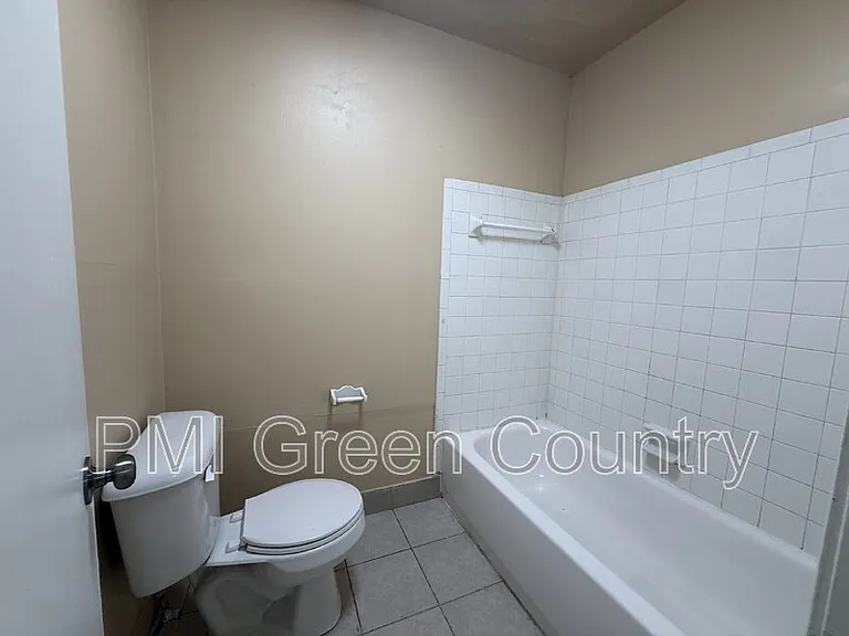 4334 E 67th St #C3586 — Photo 11