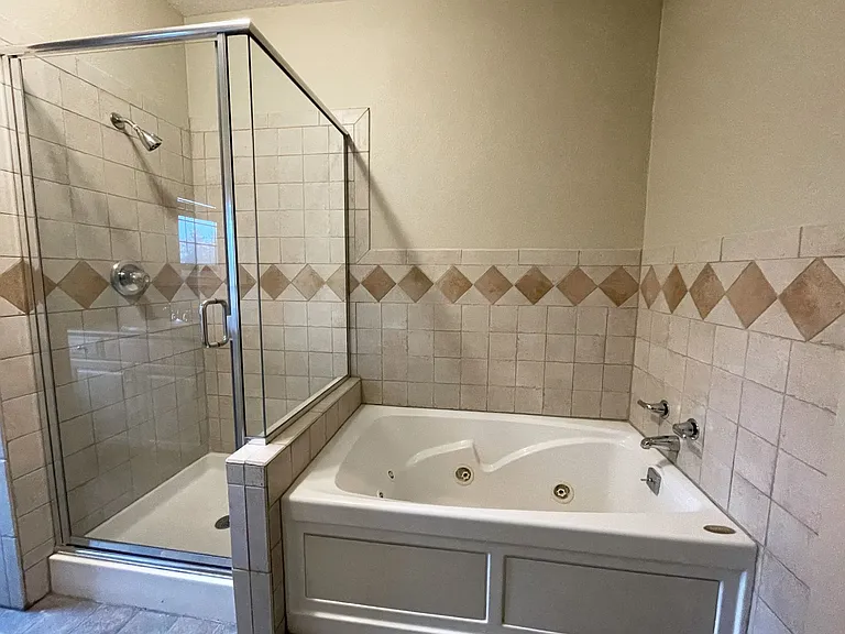 5514 NE Halsey St — Photo 15