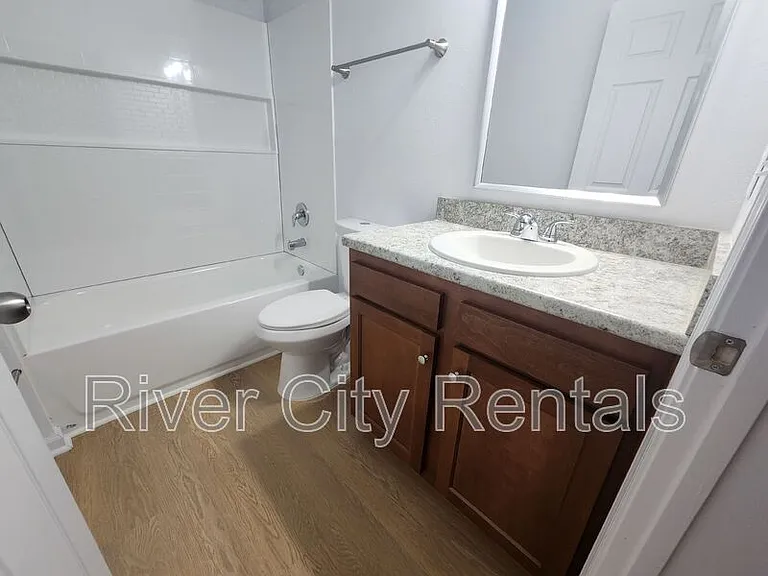 6385 Bowdoin Ave — Photo 13