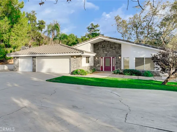 5385 Park Ln, San Bernardino, CA 92404