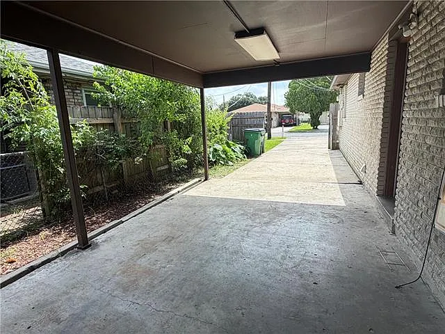 1210 Edenborn Ave — Photo 2