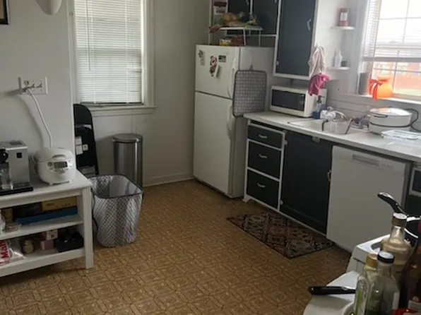 570 N 7th St APT A, Laramie, WY 82072