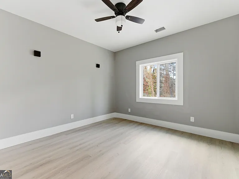 1409 NW Dr NW #1 — Photo 10