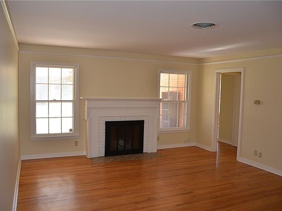 5th image of 4129 Anita Ave