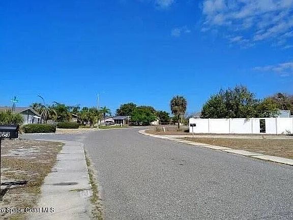 5th image of 11817 Alpine Pkwy