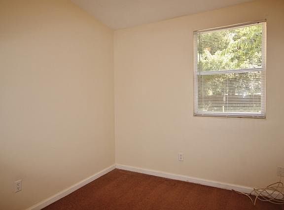 3rd image of 1912 Almira St