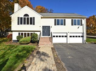 125 Rumney Marsh Ter, Saugus, MA 01906