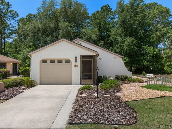 75 Chinaberry Cir, Homosassa, FL 34446