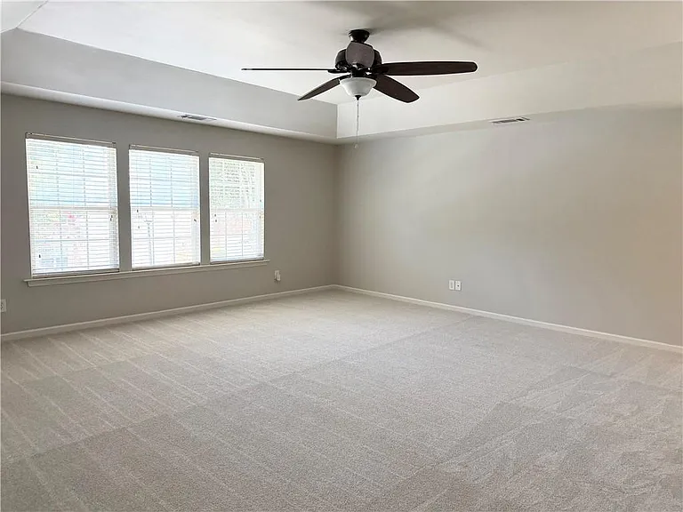 3051 Montauk Hill Dr — Photo 34