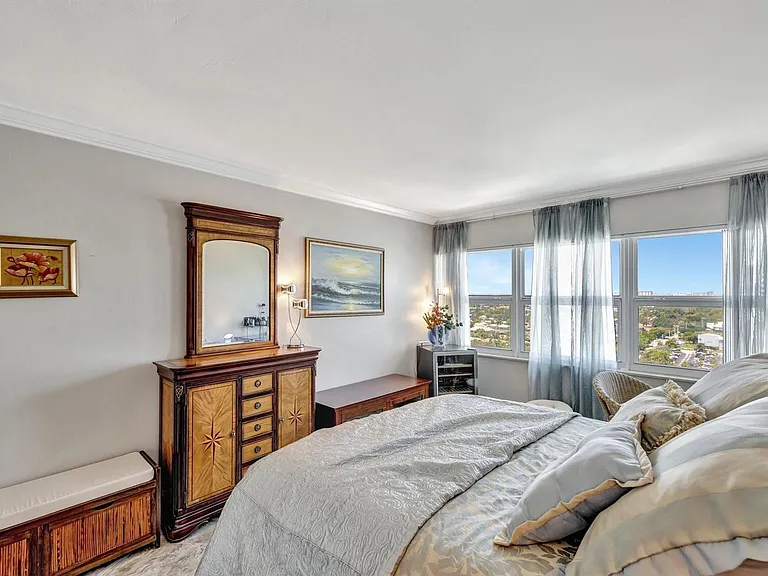 2100 S Ocean Dr #16F — Photo 31