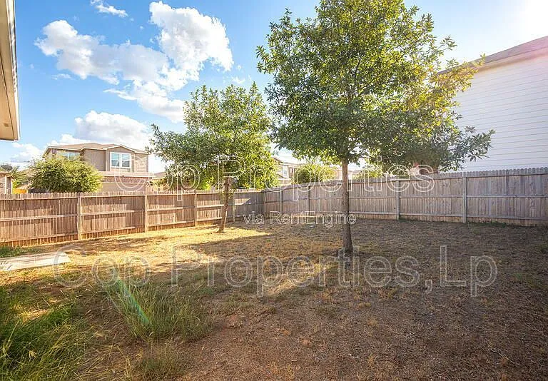 3811 Quiet Pne — Photo 29