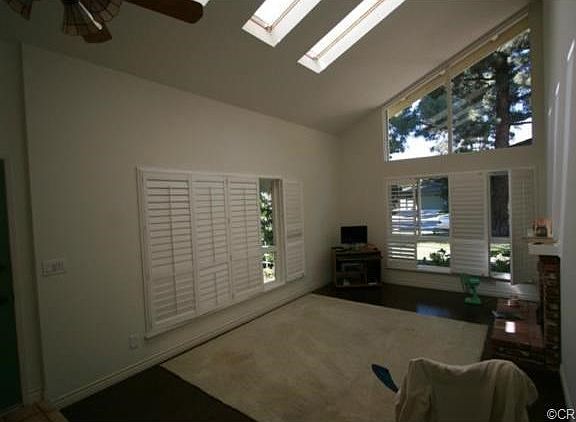 4th image of 1662 Roanoke Ave
