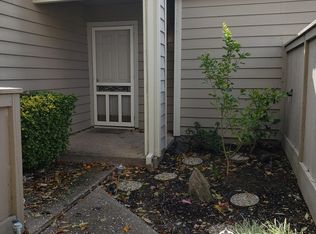 2075 Cedar Ridge Dr, Stockton, CA 95207