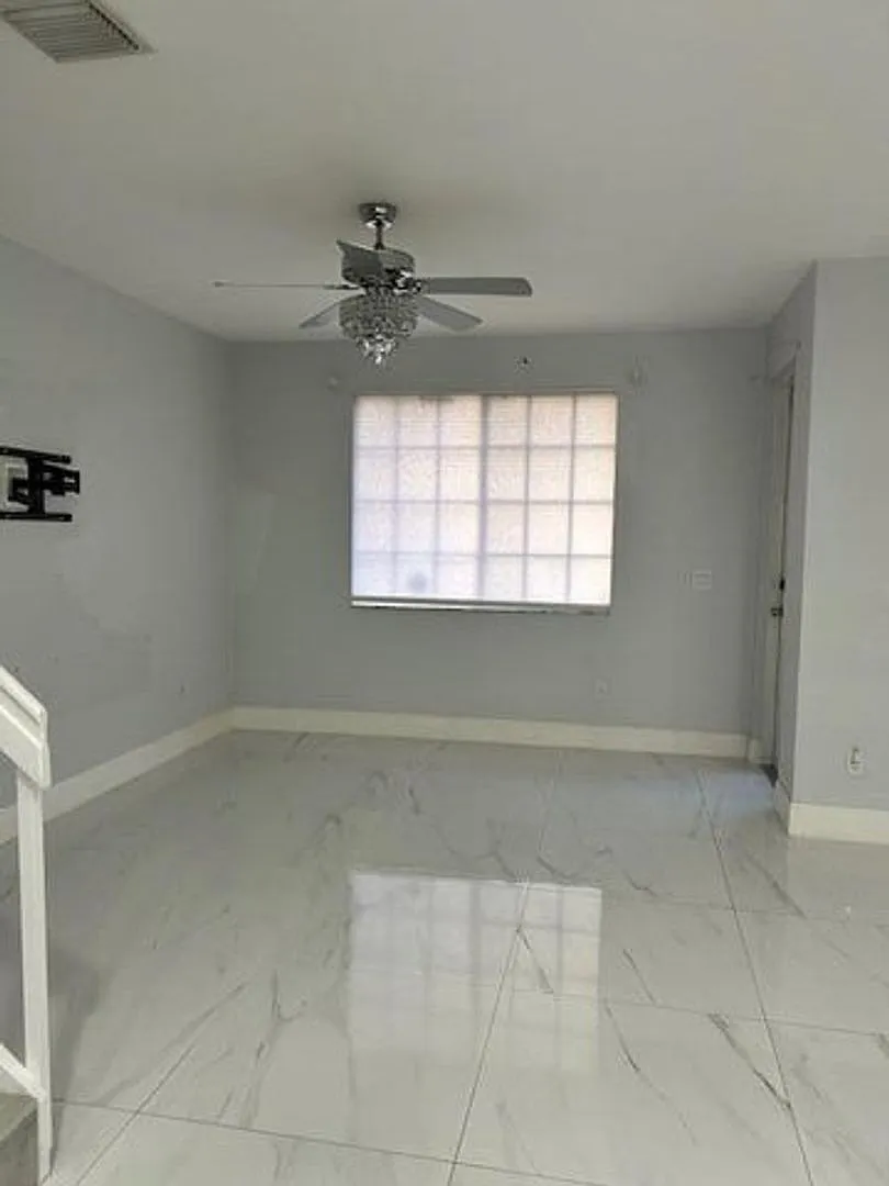 1305 Lucaya Drive, West Palm Beach, FL 33404 — Photo 4